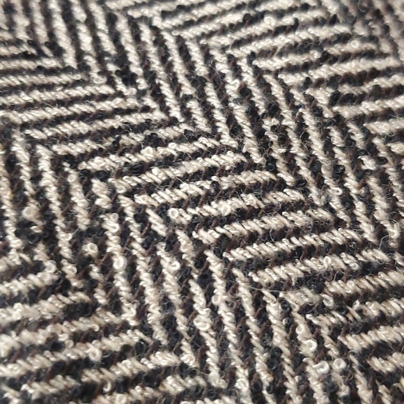 DKNY VTG Tweed Wool Asymetrical Skirt Size 12 - Picture 4 of 13